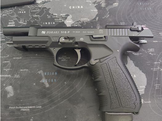 Zoraki 918 blank firing gun
