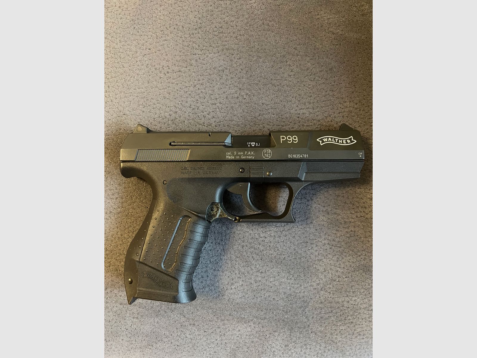 Schreckschusswaffe P99 Walther