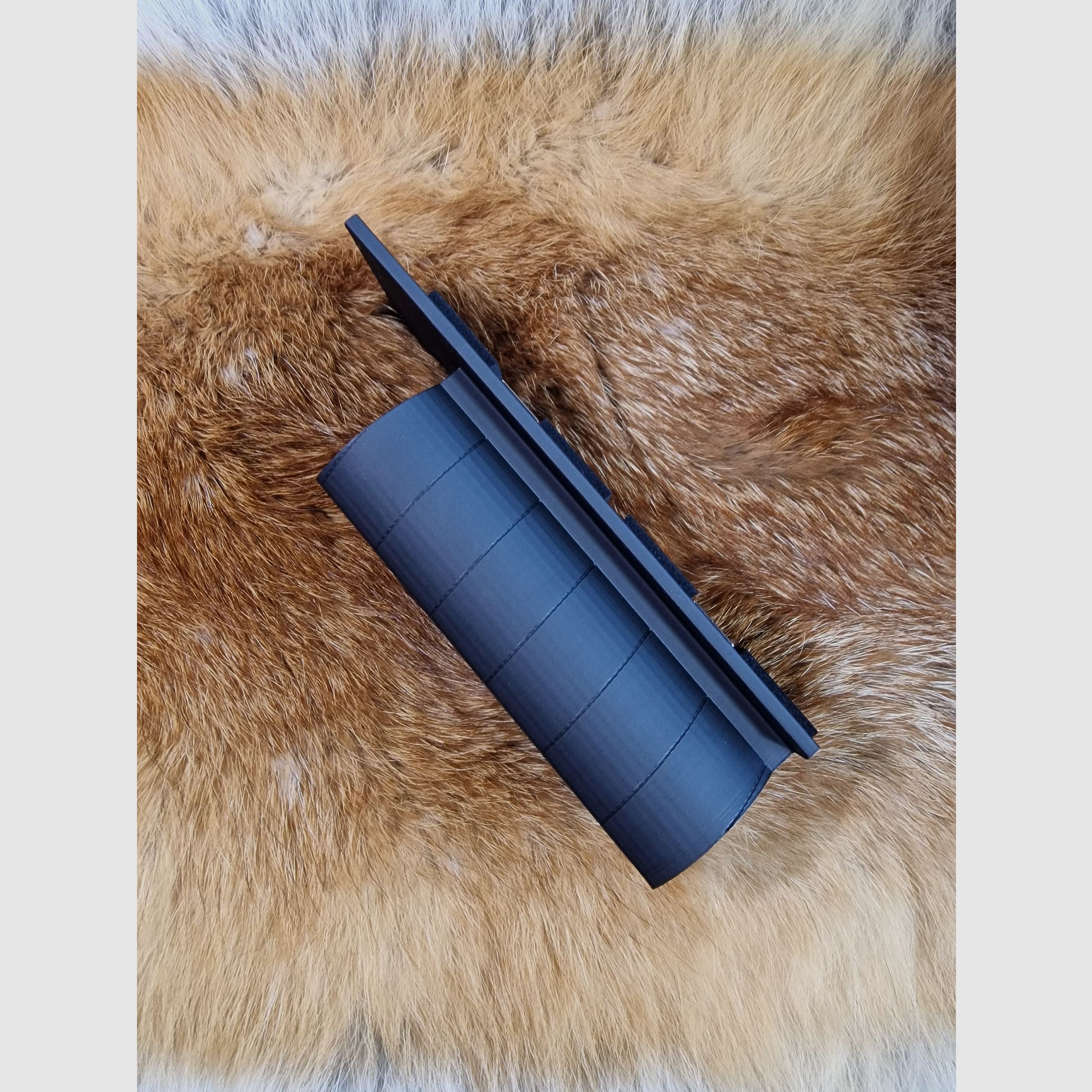 Schalldämpferhalterung