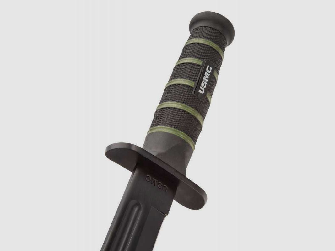 Coltello da combattimento Blackout USMC di United Cutlery
