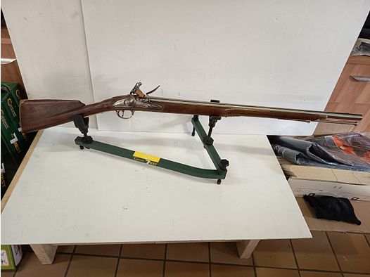 PEDERSOLI BROWN BESS kal. .75 flintlock