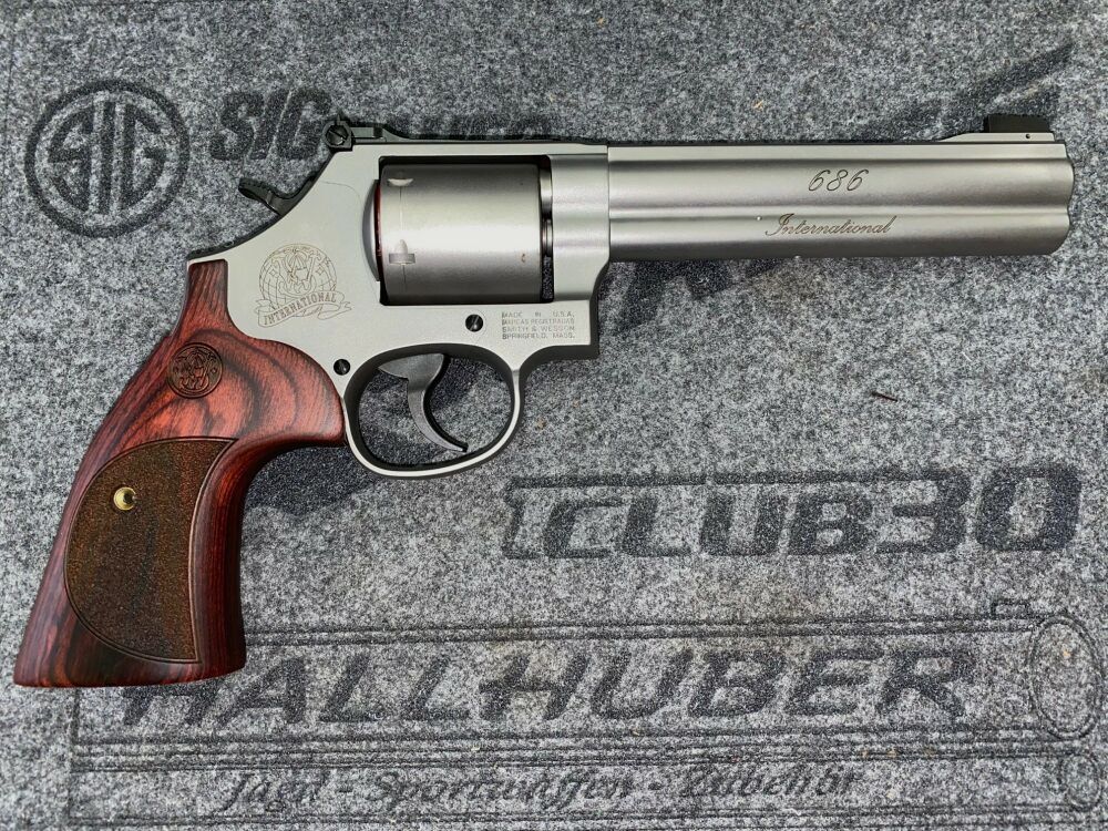 Smith & Wesson Mod. 686 International