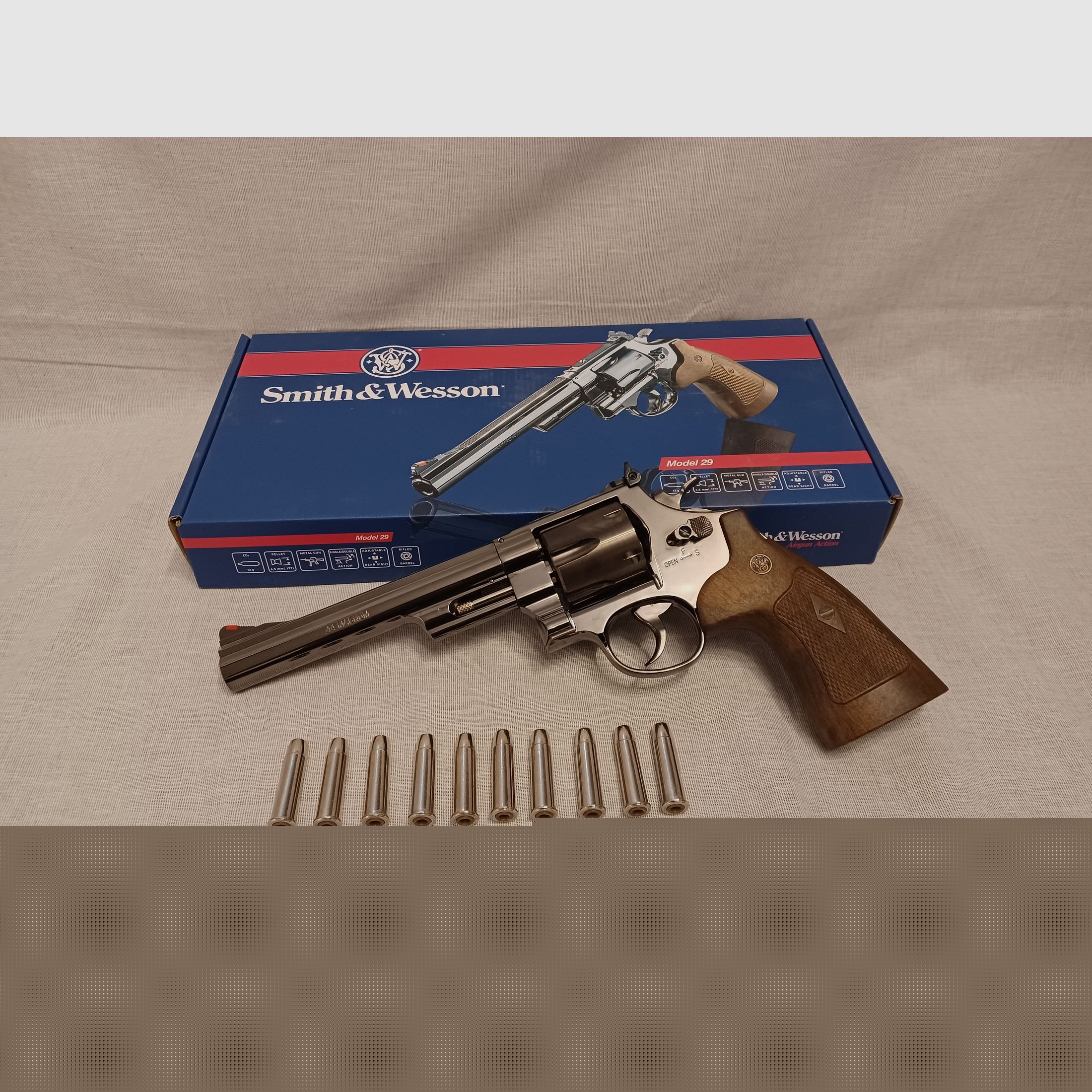 Smith & Wesson M29 - 6,5" / hochglanzbrüniert / 4,5 mm Diabolo / CO2 / Revolver / OVP (106)