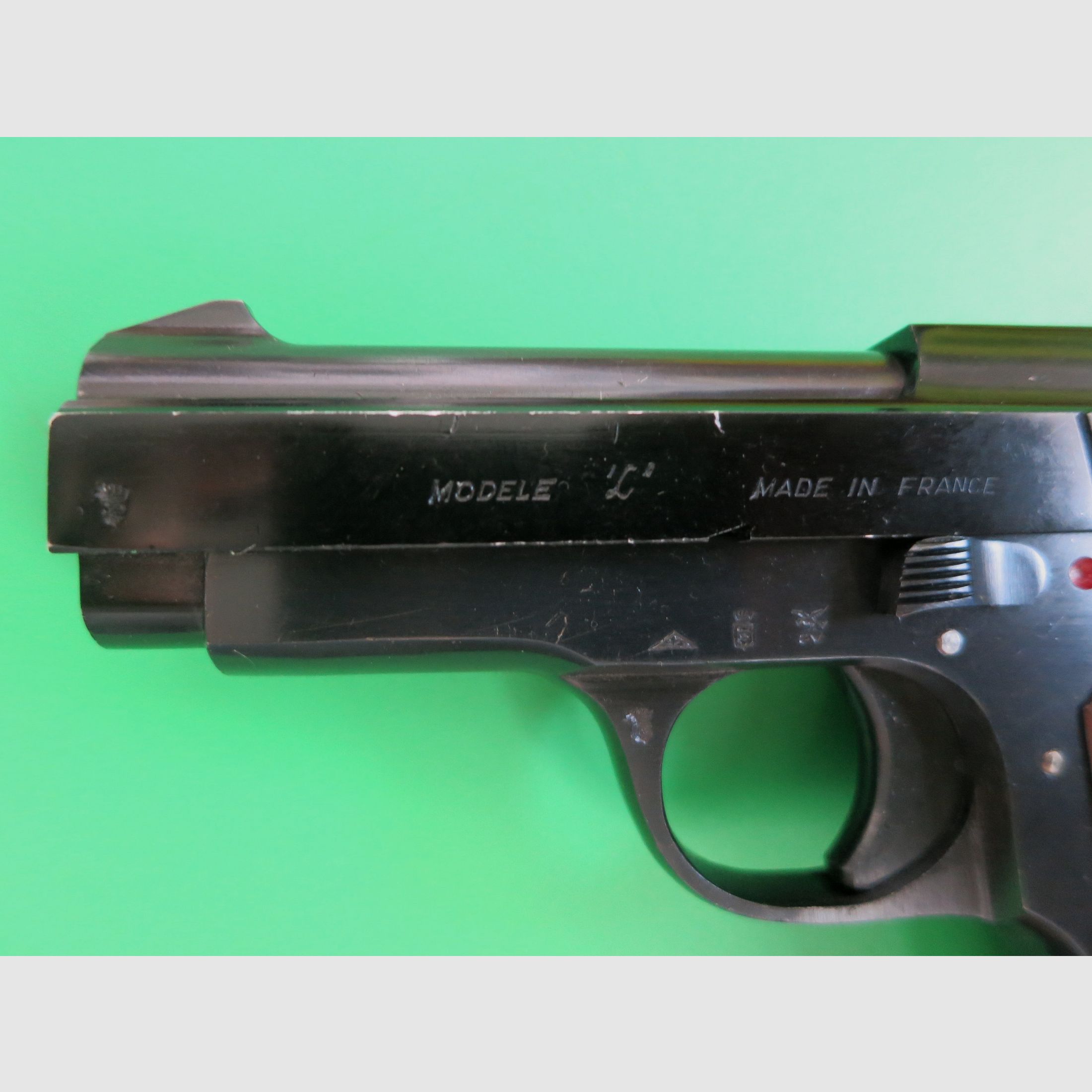 Pistola semiautomática Modelo "L" (Armes Unique MAPF), Cal. 22 lfB, Caja + Instrucciones      #60, imagen 4 de 11