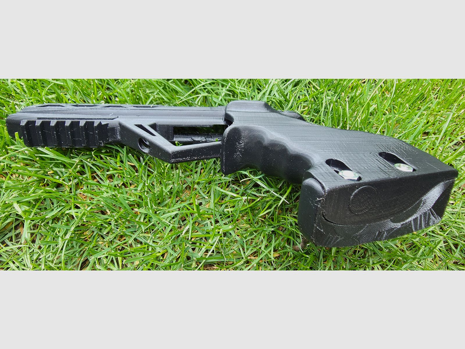 Match grip for Diana Chaser Bandit Airbug PETG black