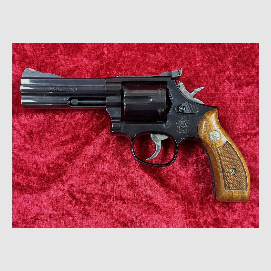 Smith & Wesson 586-4