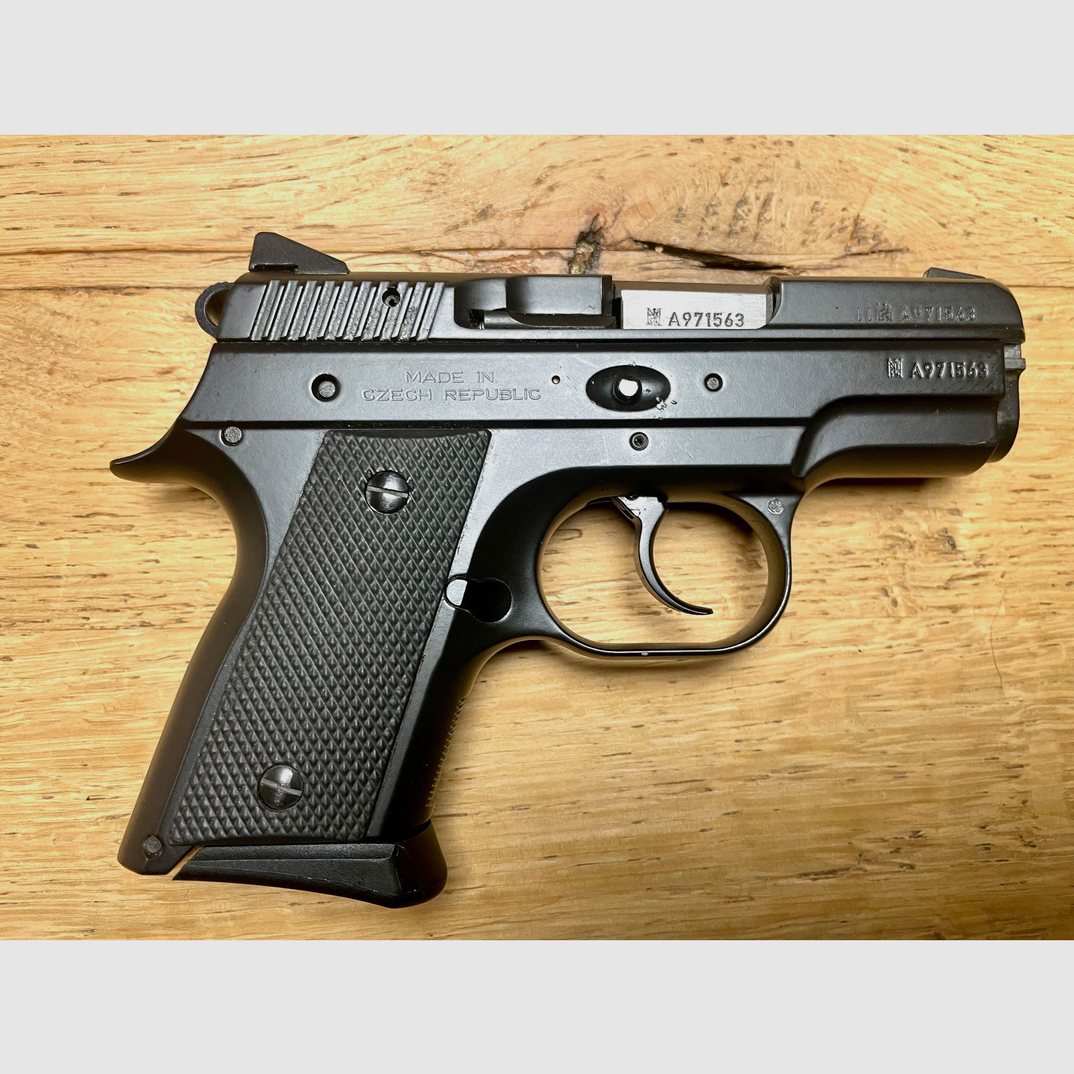 Pistolet subcompact CZ 2075 RAMI - 9mm Luger