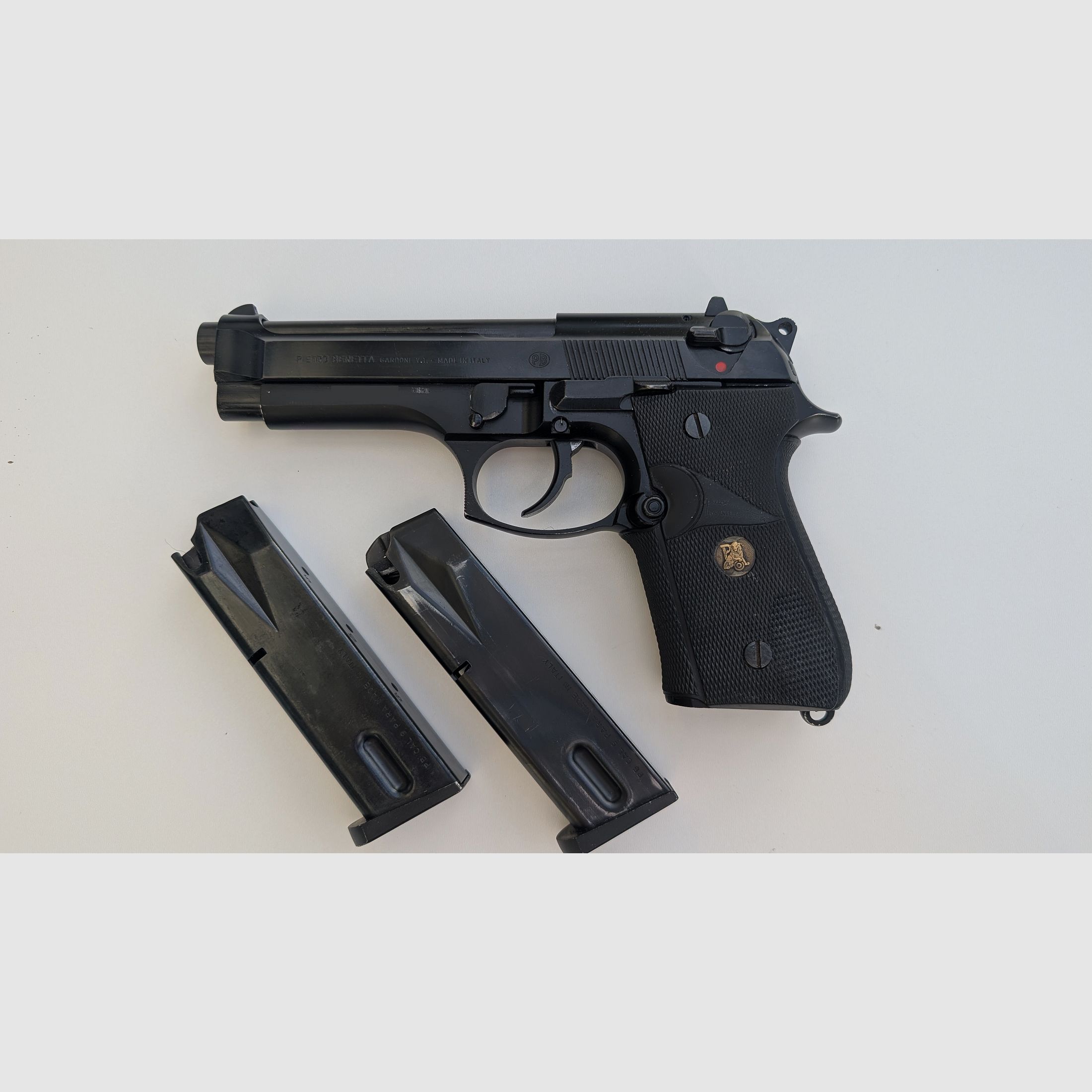 Beretta 92F 9mm Luger