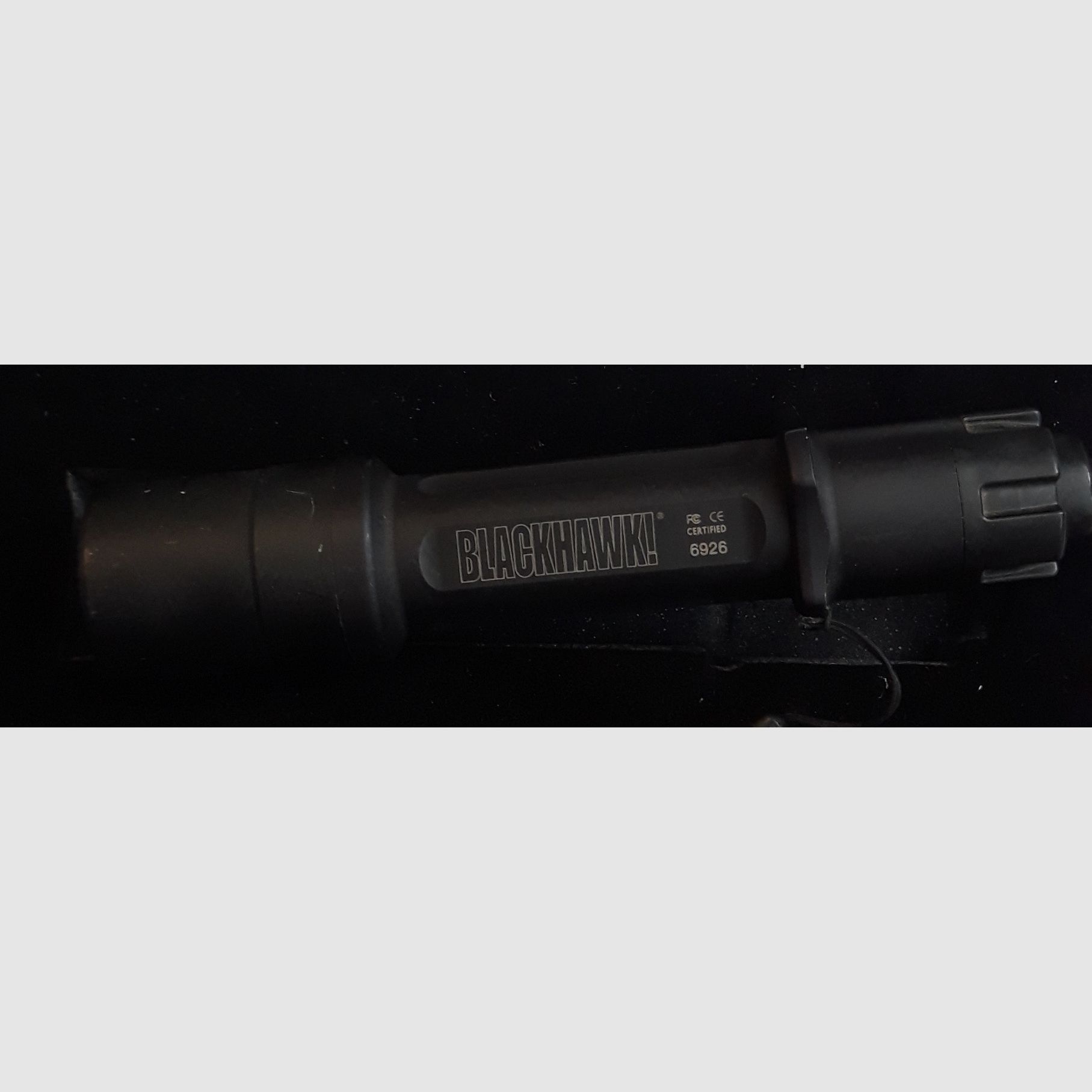 Blackhawk NIGHT-OPS latarka GLADIUS BLACK, zdjęcie 1 z 3
