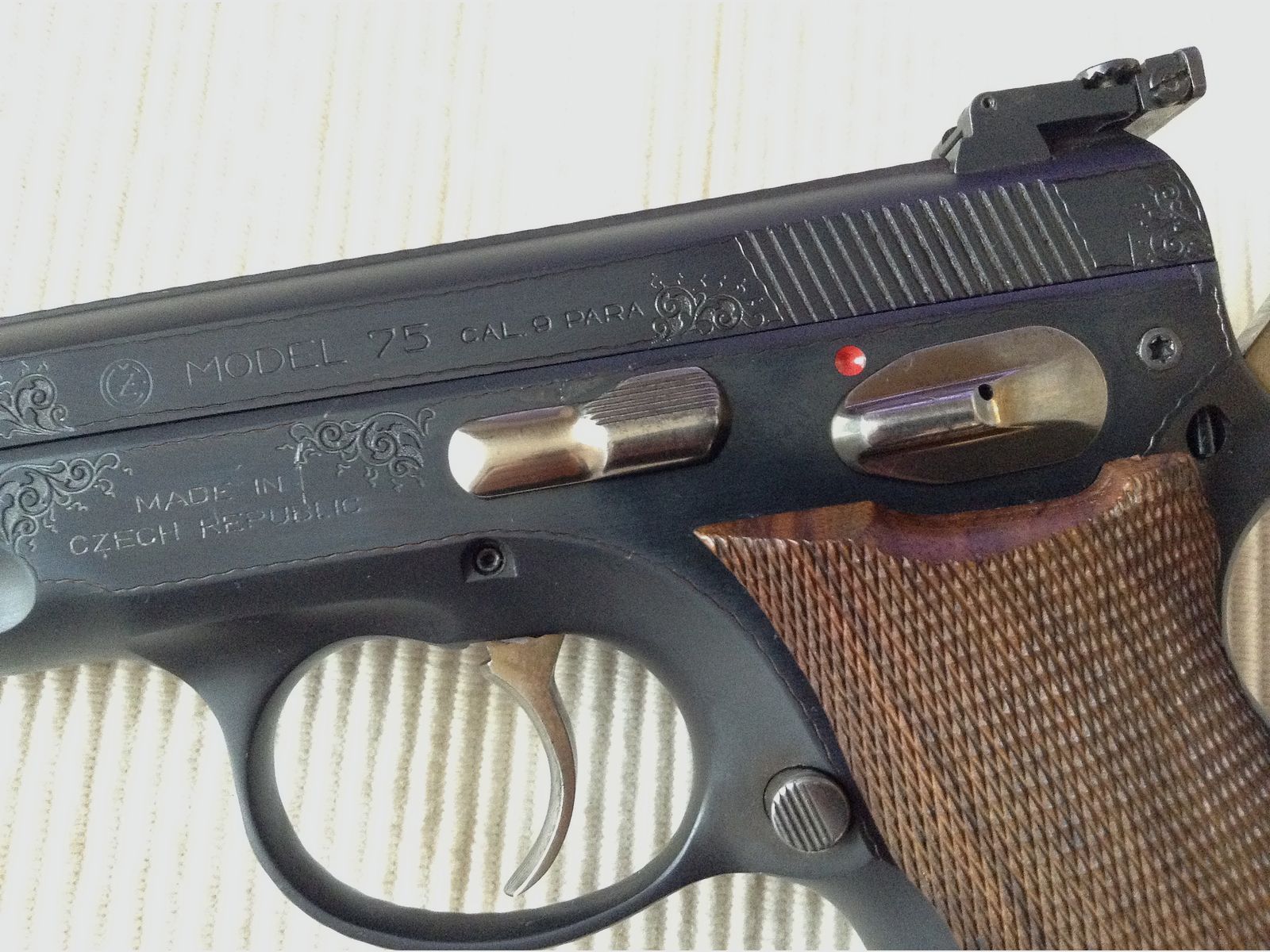 Ha. Pistole Brünner CZ-75 Luxus, Kal. 9mmLuger, aus Sammlung