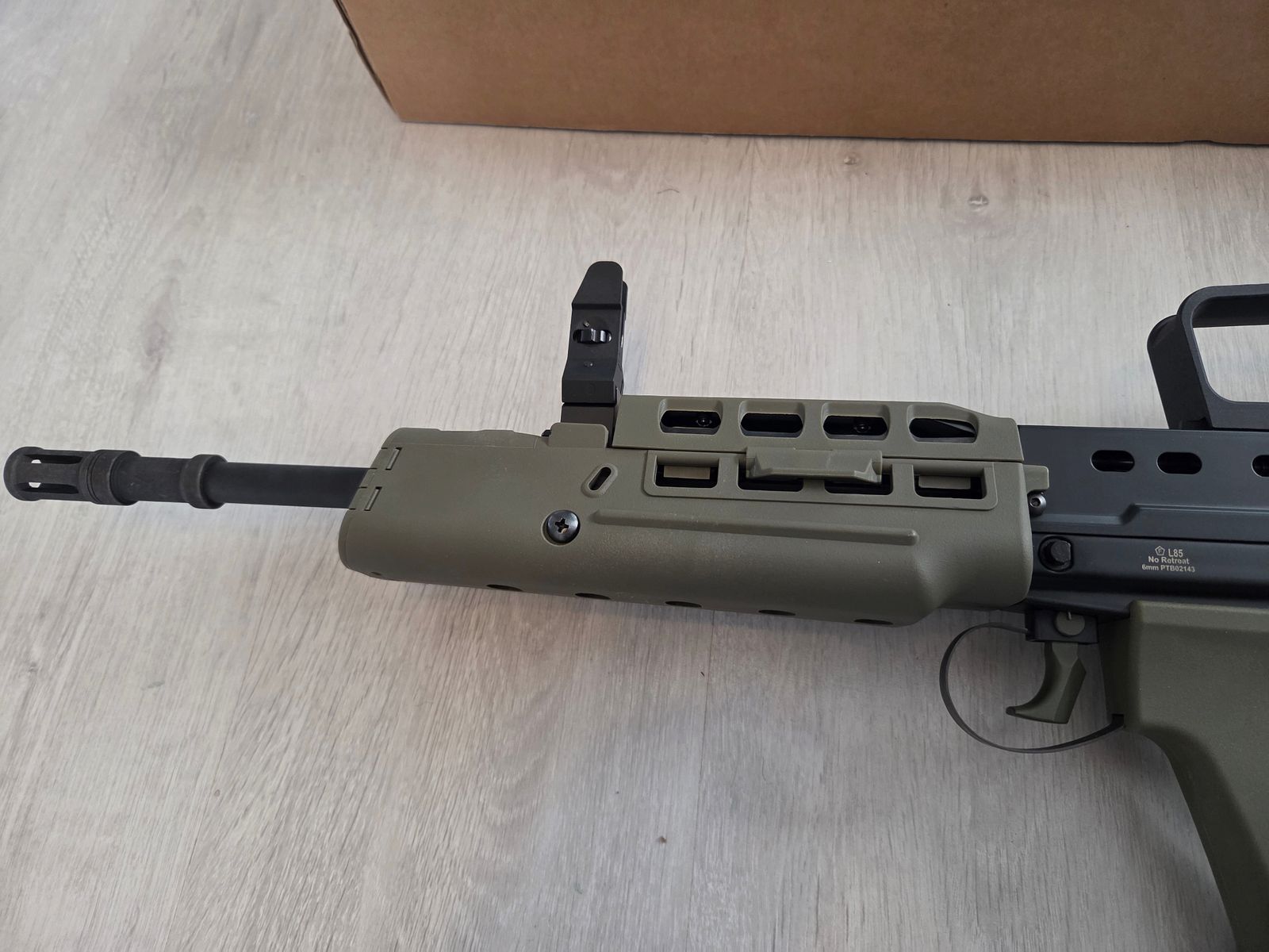 Wei Etech L85 A2 Vollmetall GBB Airsoft Gewehr Top Zustand