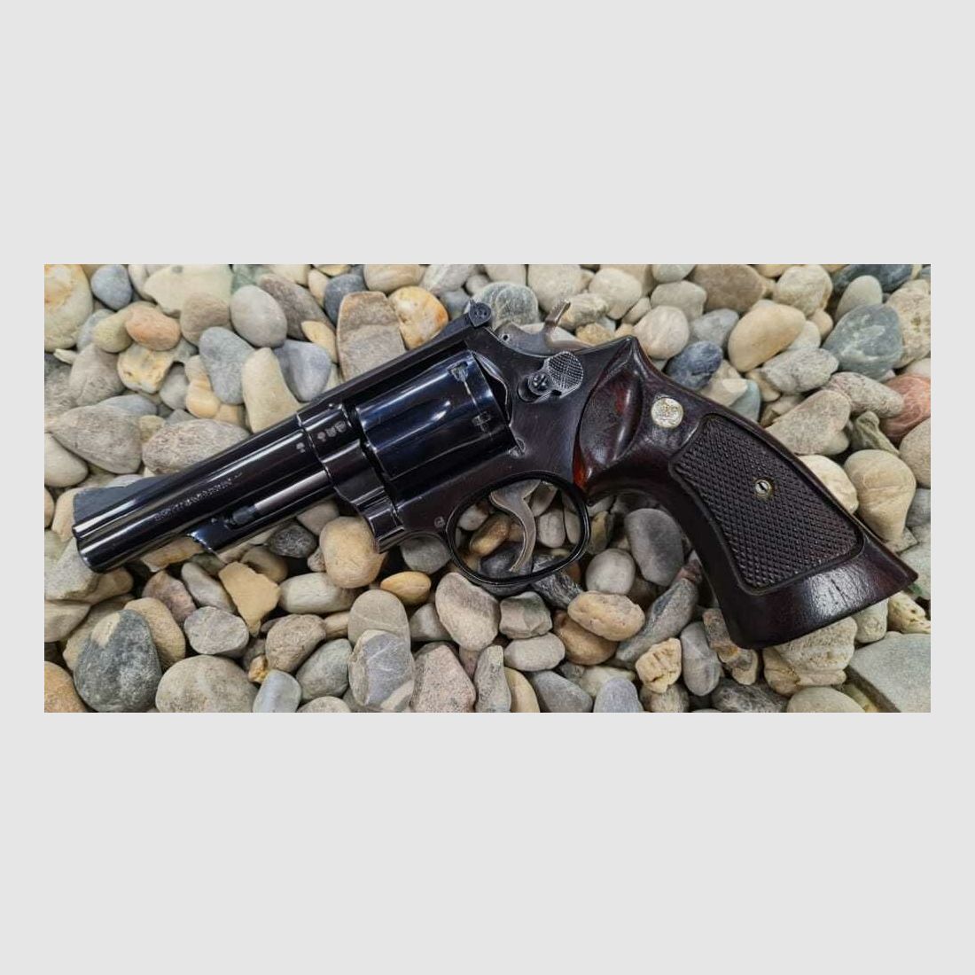 Smith & Wesson Revolver S&W Mod. 19-3, afbeelding 1 van 3