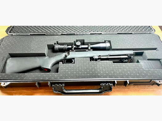 Howa 1500 Bull Barrel .308Win. 16,25“, Vector Optics 6-24x50,  Zweibein und Koffer