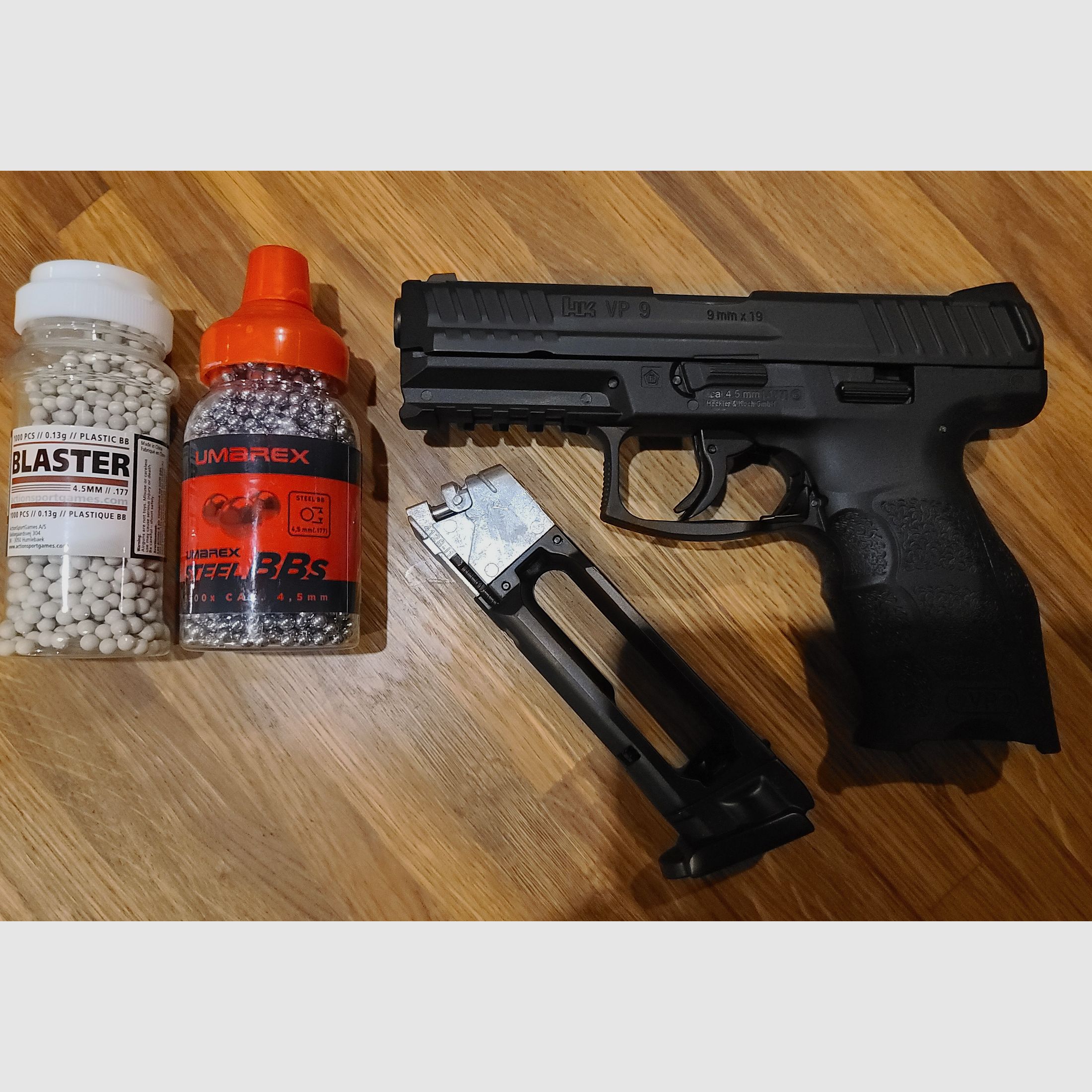 Heckler & Koch HK VP9 CO2 Blowback Luftpistole 4,5mm BB