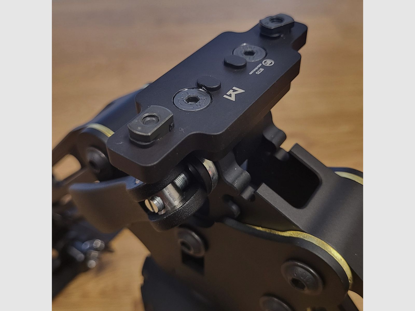 Bears Bipods Standart ohne Erddorn, Upgrade mit Schnellverstellung