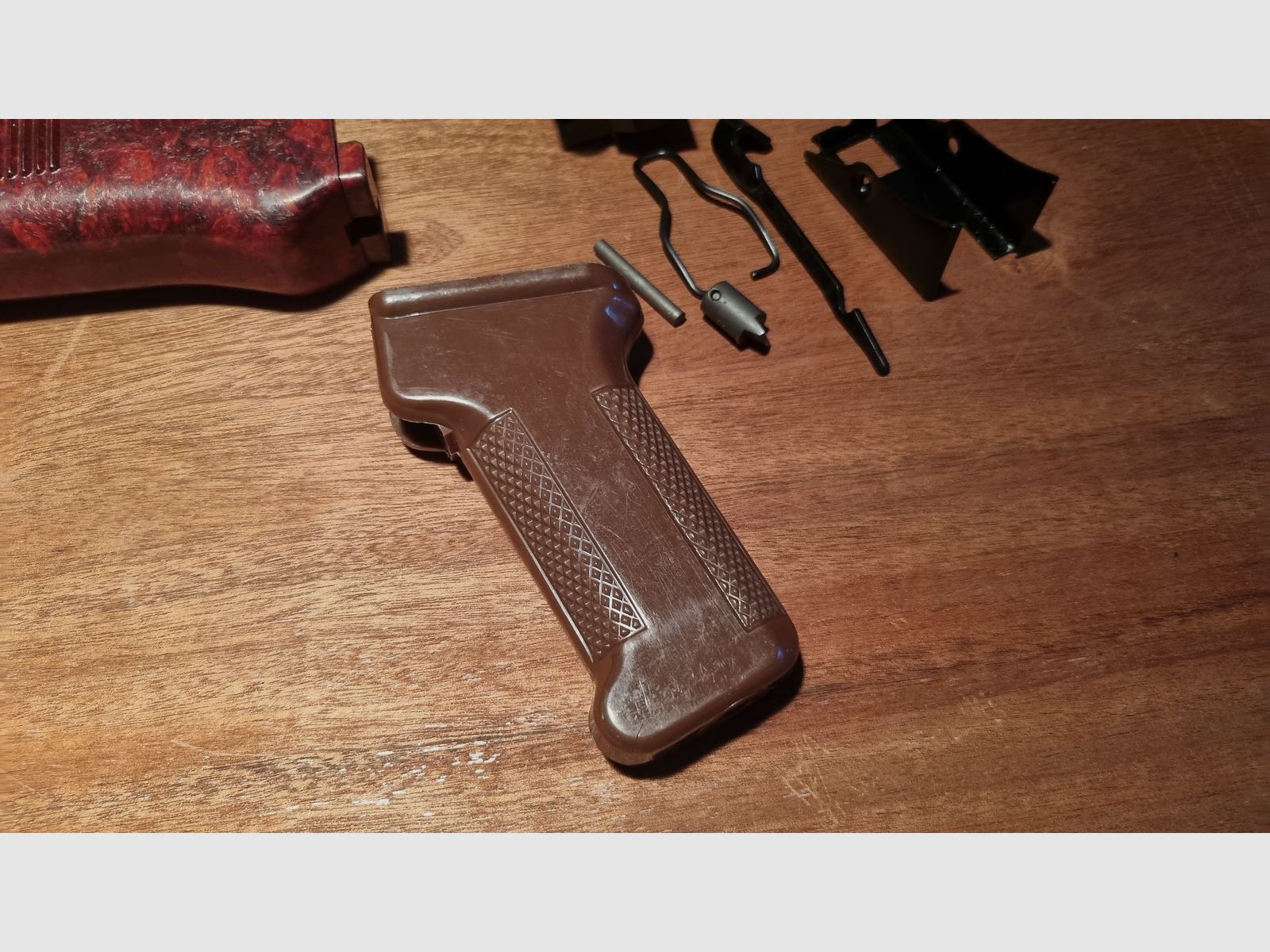 Completamento del calcio con gancio di filo per SUHL MPI KMS-72 & MPI AKS-74 in condizioni eccellenti! DDR / NVA / AK-Kalashnikov / Unione Sovietica / URSS