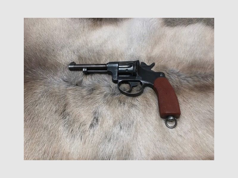Waffenfabrik Bern Revolver 1882 Kaliber 7.5mm Occasion, Bild 1 von 5