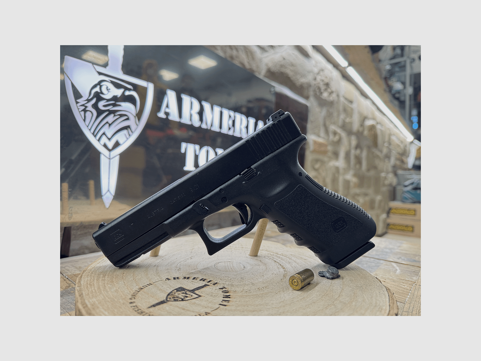USED – PISTOL – GLOCK MOD. 17 cal. 9×21, image 1 of 5