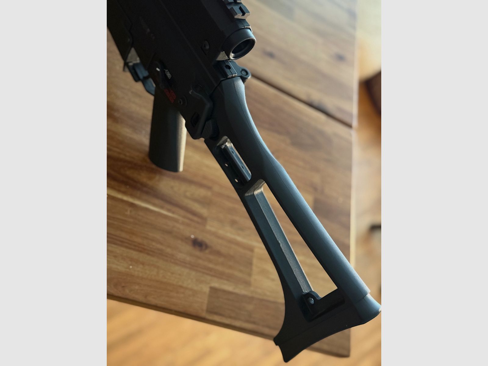 HK G36C Airsoft Rifle – incluido Red Dot, correa y accesorios