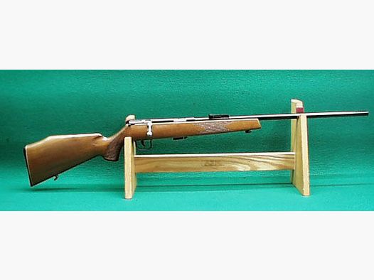 Voere Vöhrenbach Germany repeating rifle caliber .22 long rifle.