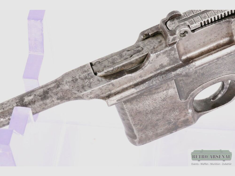 Mauser C96 "Rote 9"