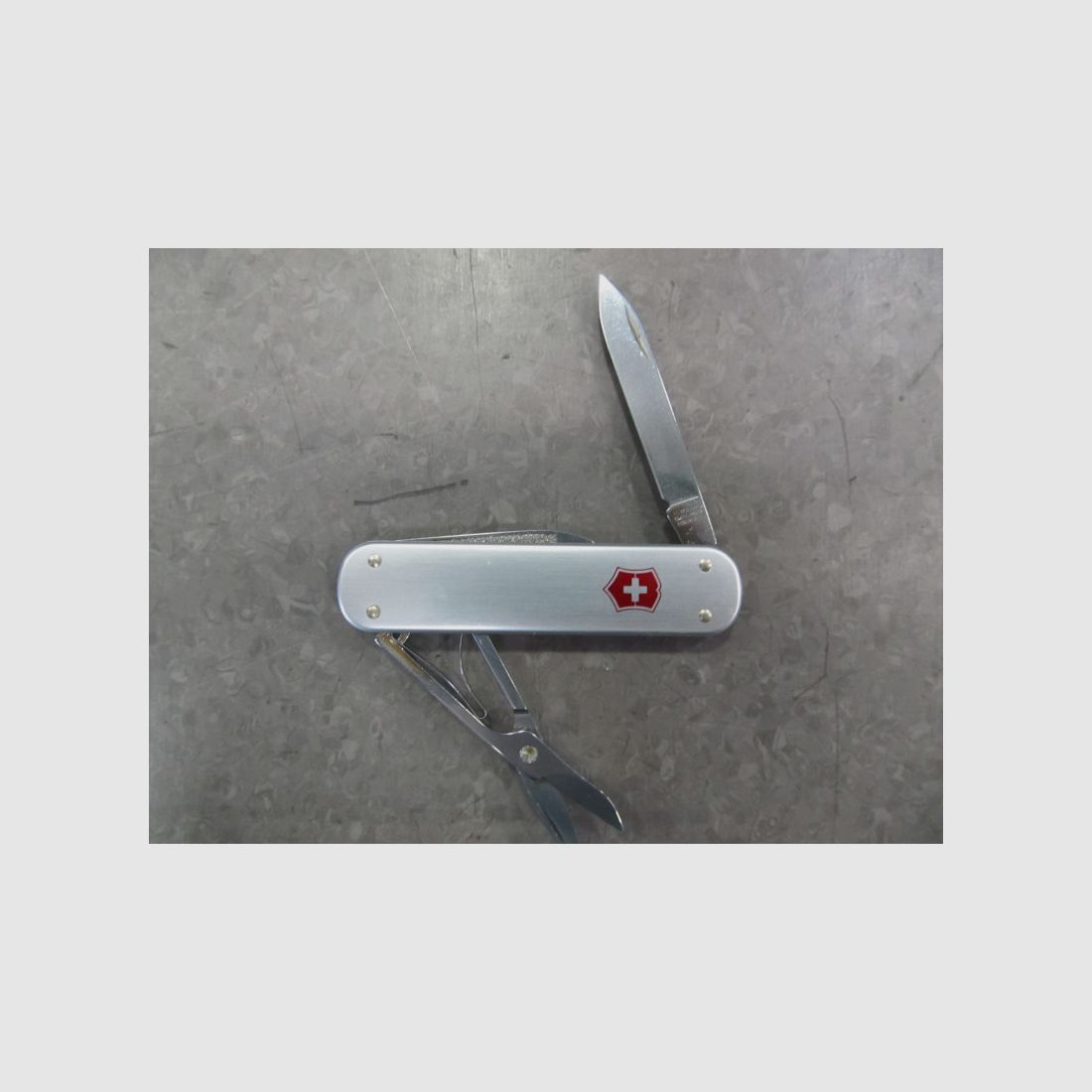 VICTORINOX GELDBECLIP ALUMINIUM, Bild 2 von 2