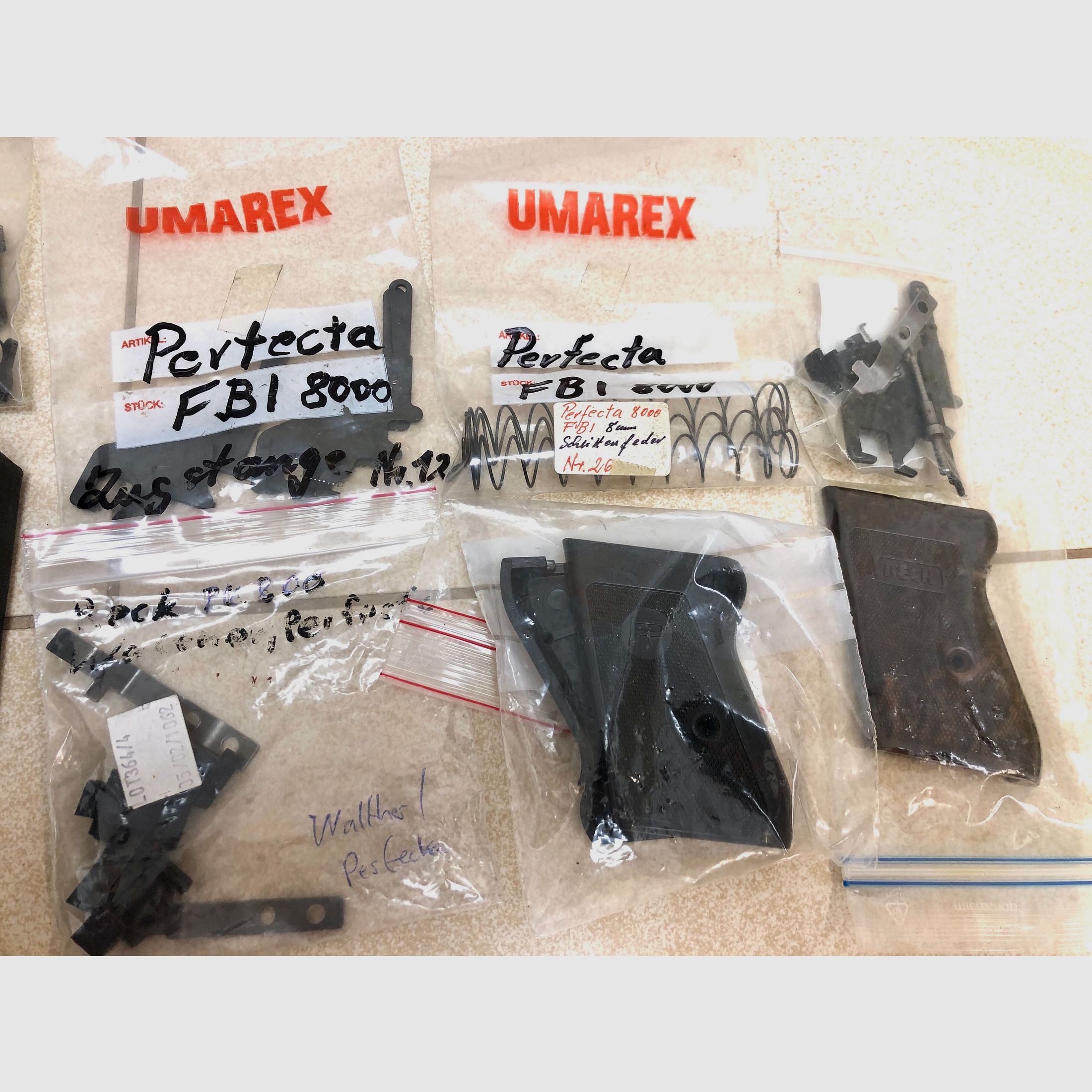 ••• #2 Ersatzteile - Reparatur-Konvolut für Schreckschusswaffen •••