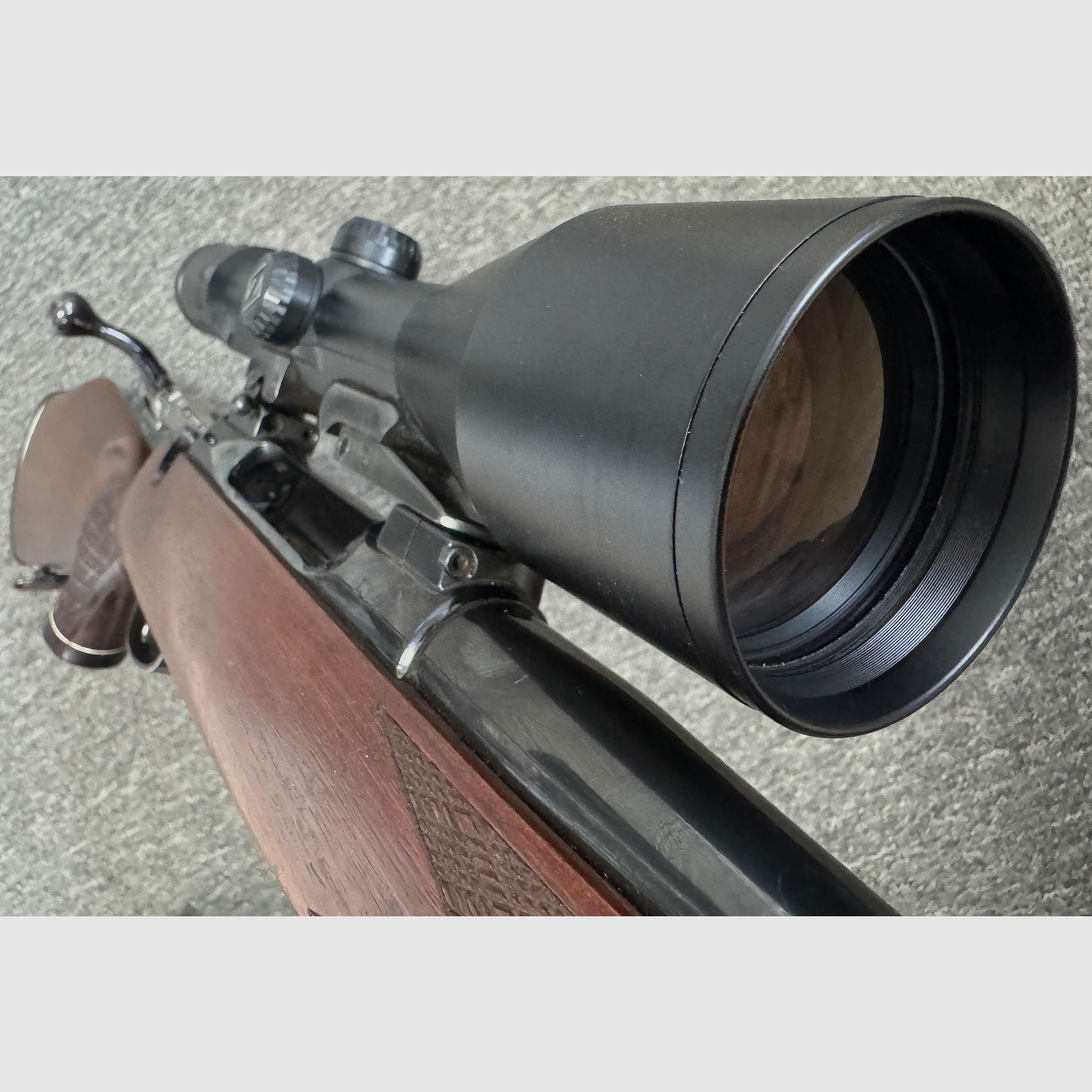 Sauer 80 met Zeiss 3-12x56 & Zeiss Z-Point, M14x1