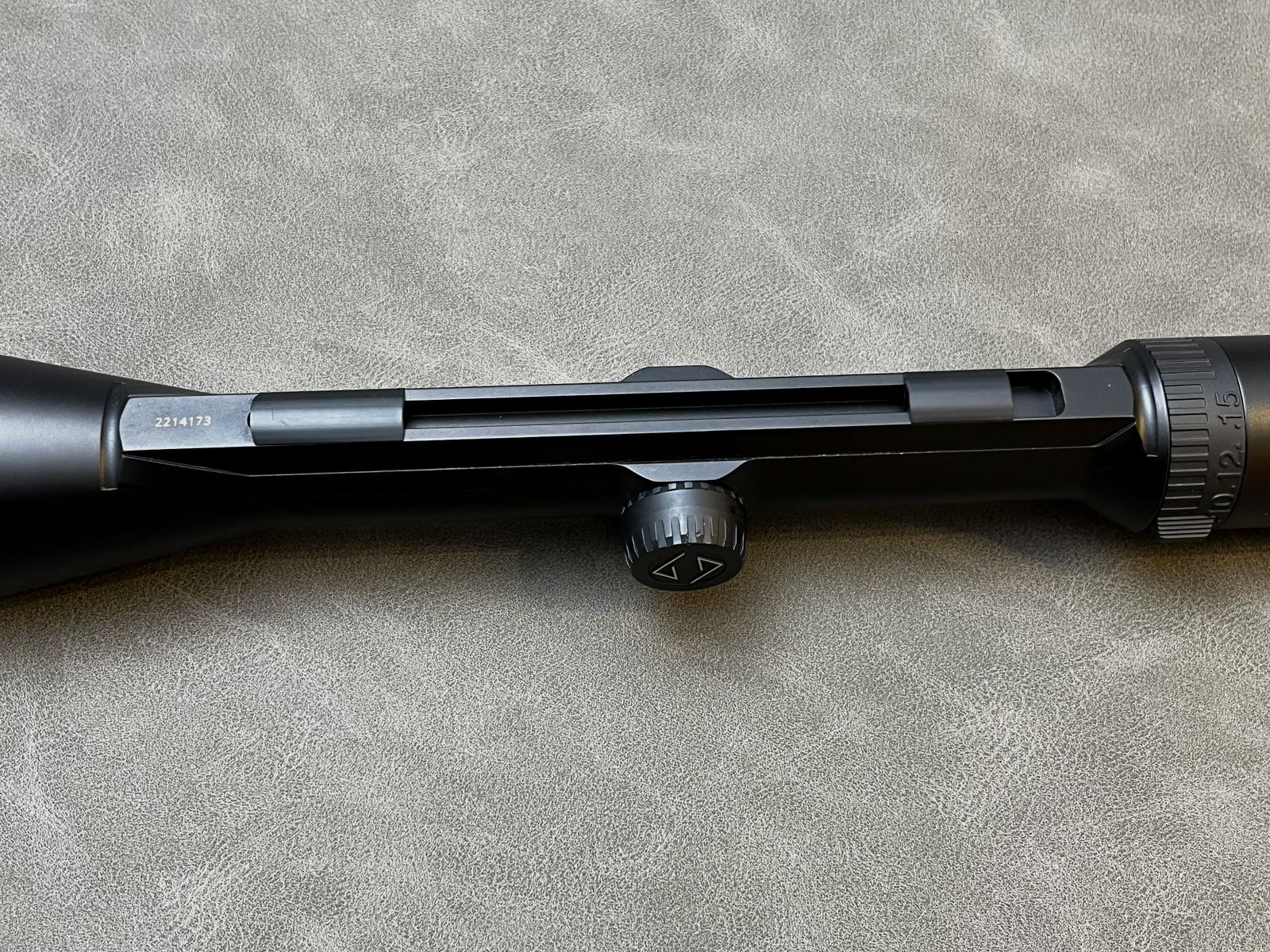 Zeiss Diavari VM 5-15x42 T* mit Schiene