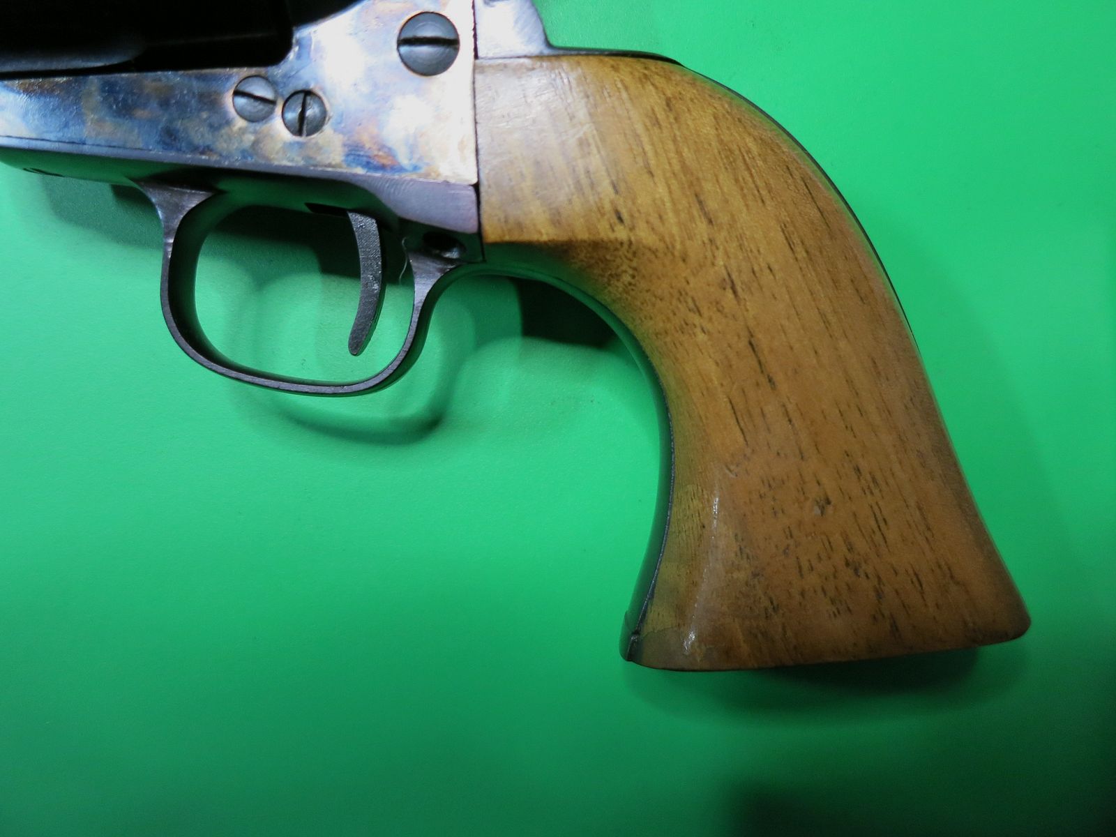 Revólver occidental, Armi Jäger (Dakota) Italia Frontier Buntline, calibre .45Colt, réplica: Colt M1873 #74