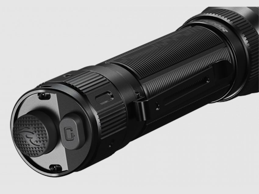 FENIX TK20R V2.0 Taktische Lampe 3000 Lumen, Bild 4 von 4