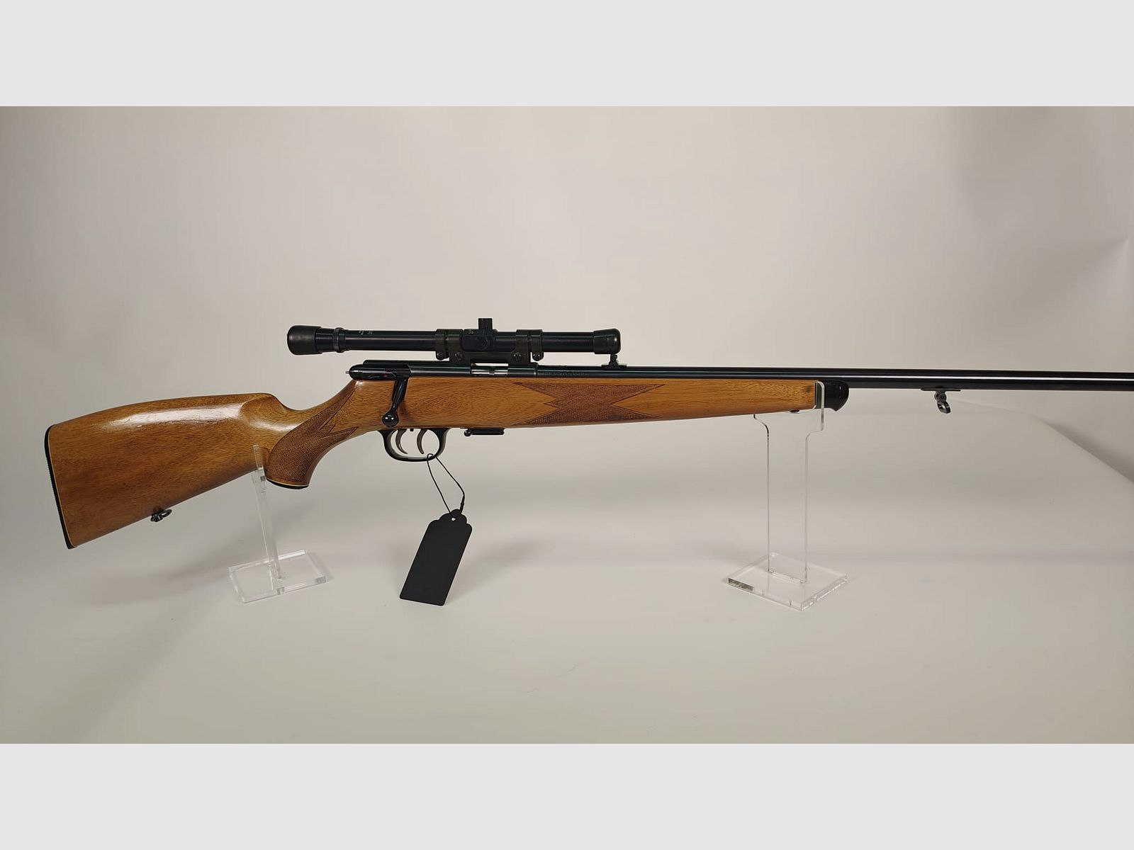 Krico Repetierbüchse .22lr inkl. ZF 4x15, Bild 2 von 7
