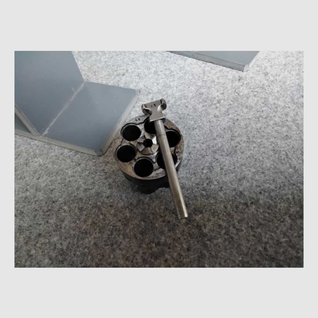 Dreyse M 1883- Reichsreviolver-Ausführ. f. Offiziere