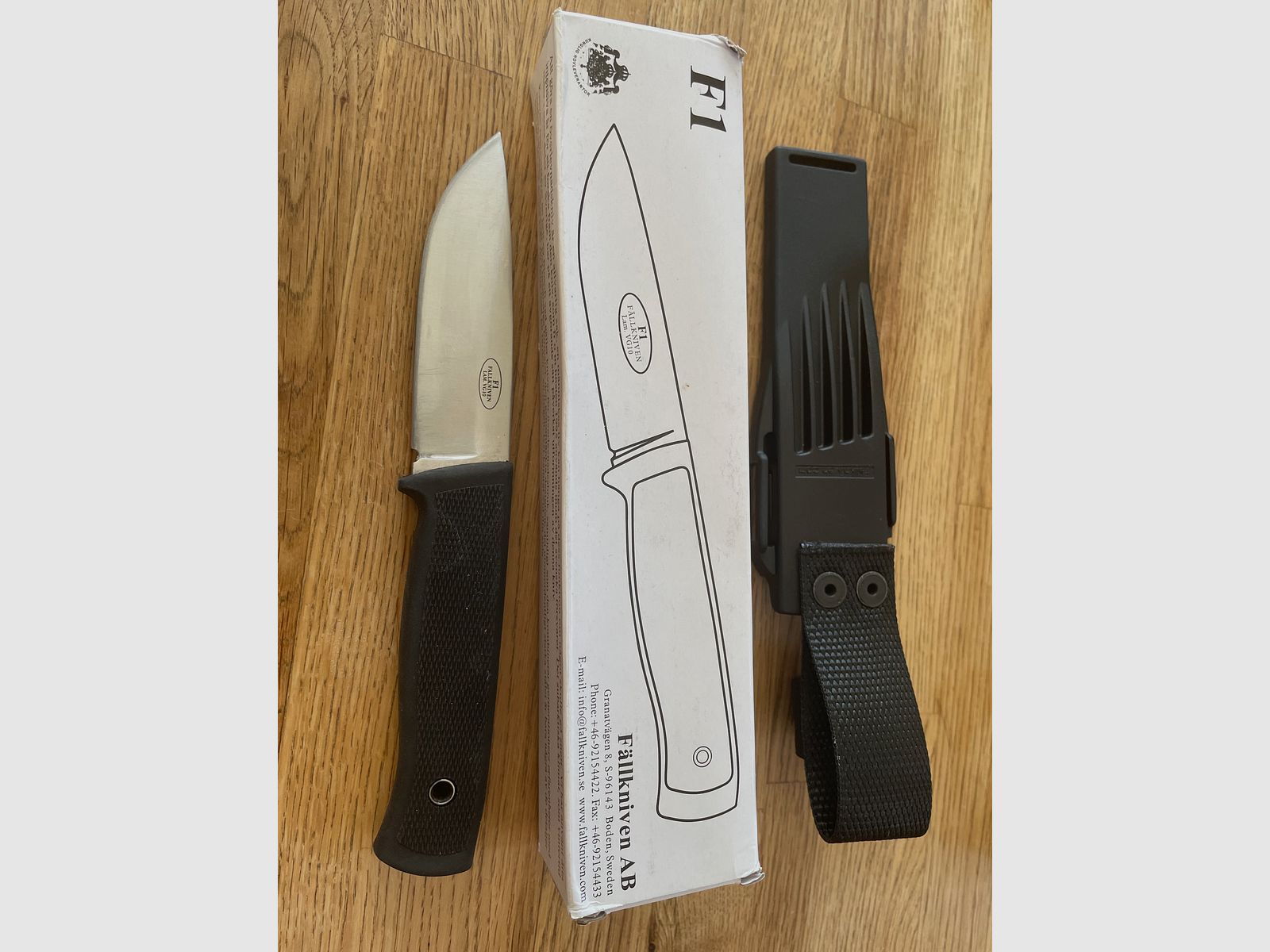 Fällkniven F 1 knife
