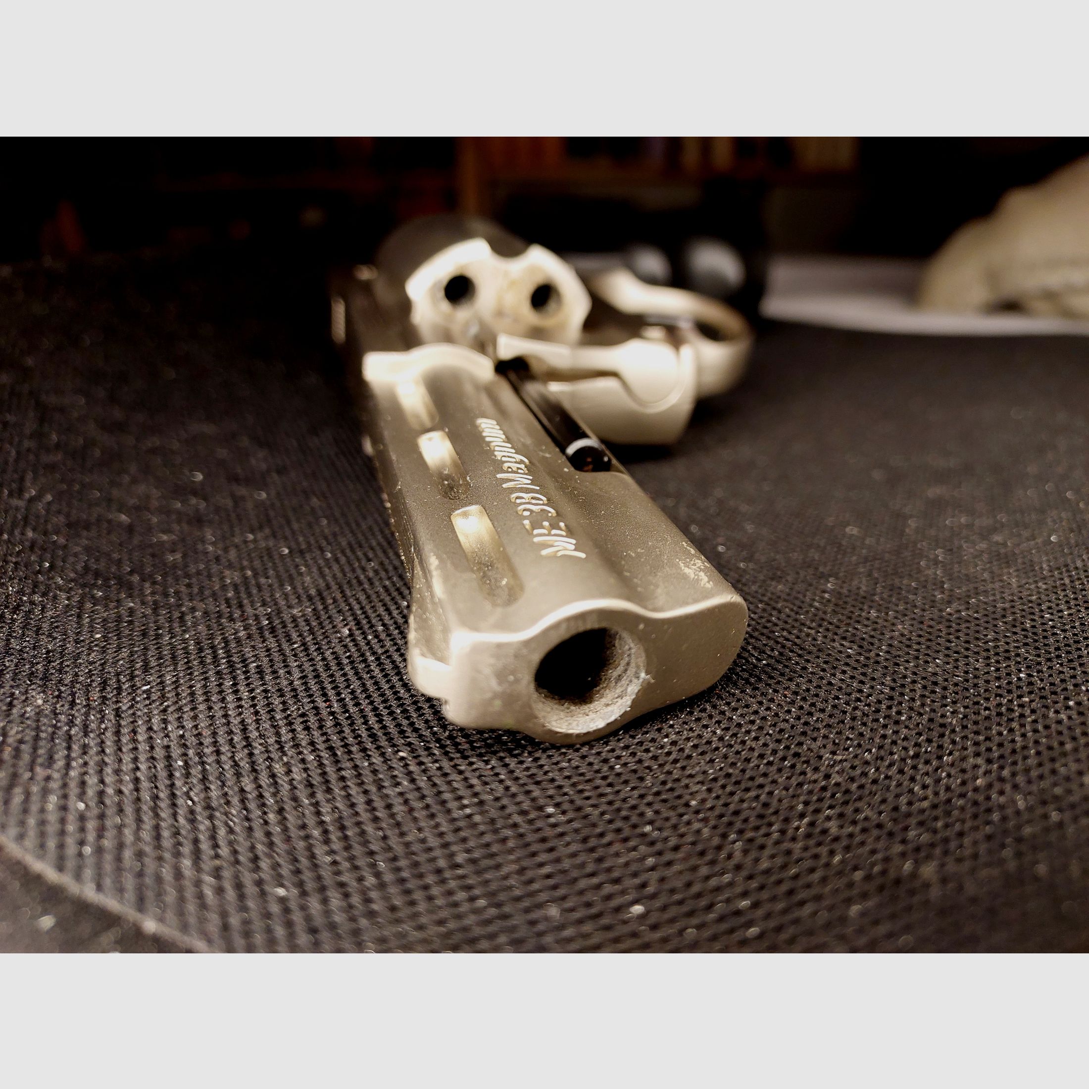 ME 38 Magnum Schreckschuss-Revolver, matt vernickelt im Kaliber 9mm R.K. (PTB 706)