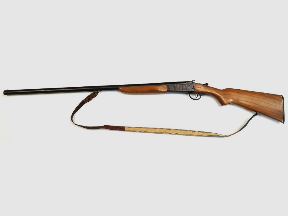 Carrero & Astelarra VANGUARD