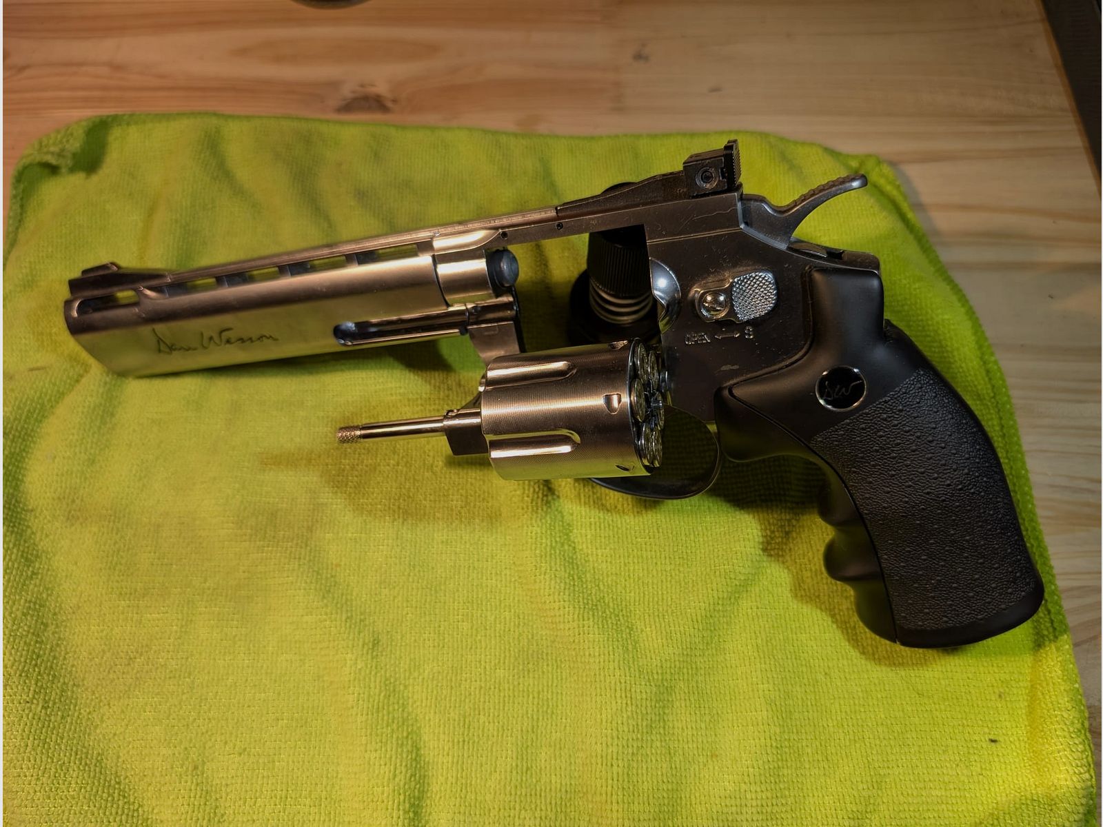 Revolver CO2 ASG Dan Wesson de 6 pulgadas 4,5 mm BB