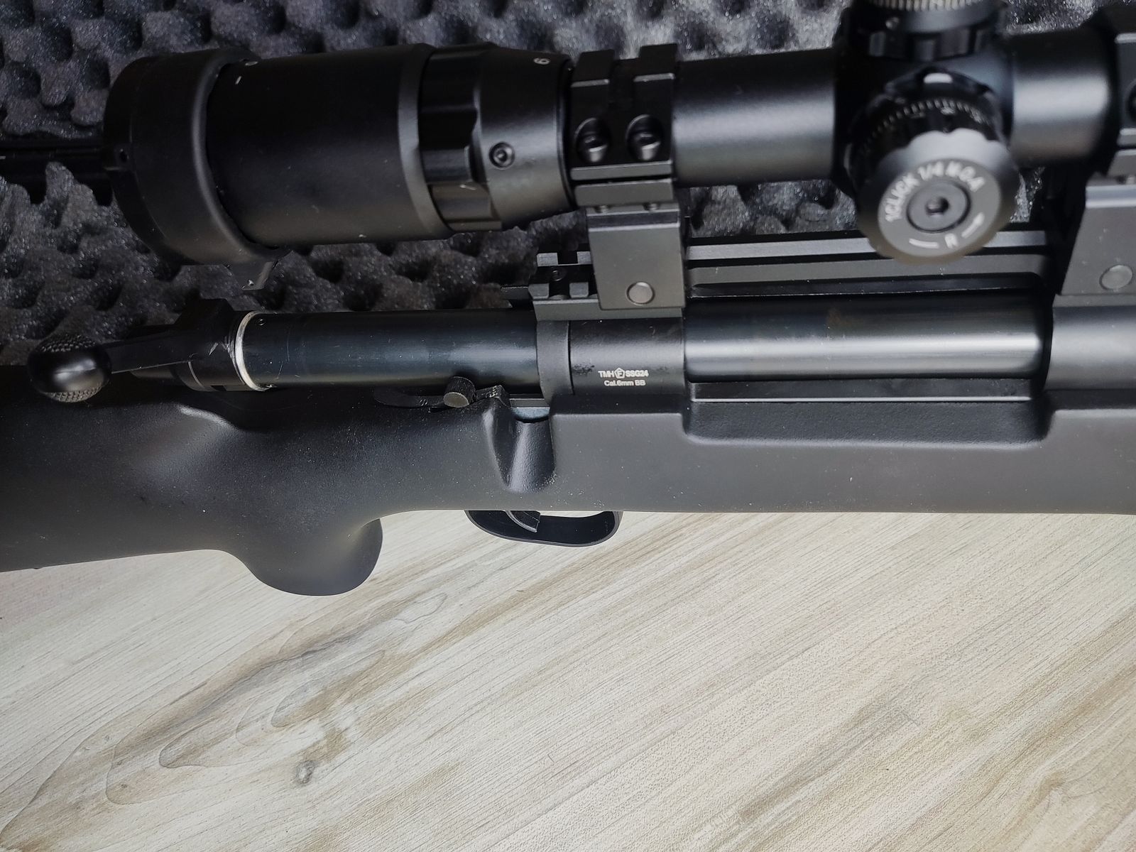 Novritsch SSG4 Gen 1 Airsoft Snajper + akcesoria