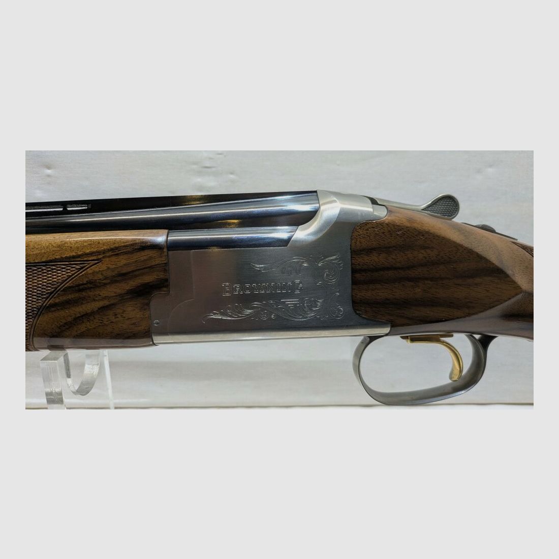 Browning B325