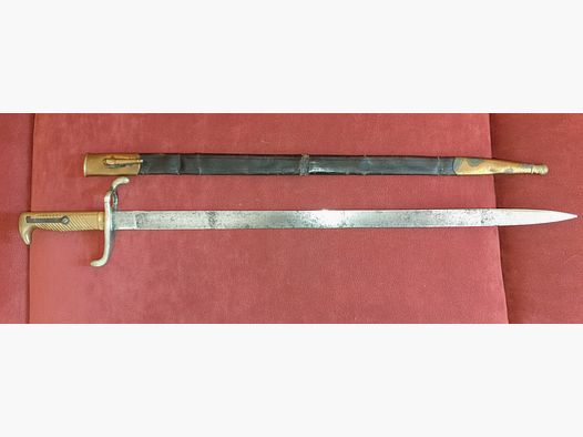 Baïonnette M 1871 complète avec étui en cuir