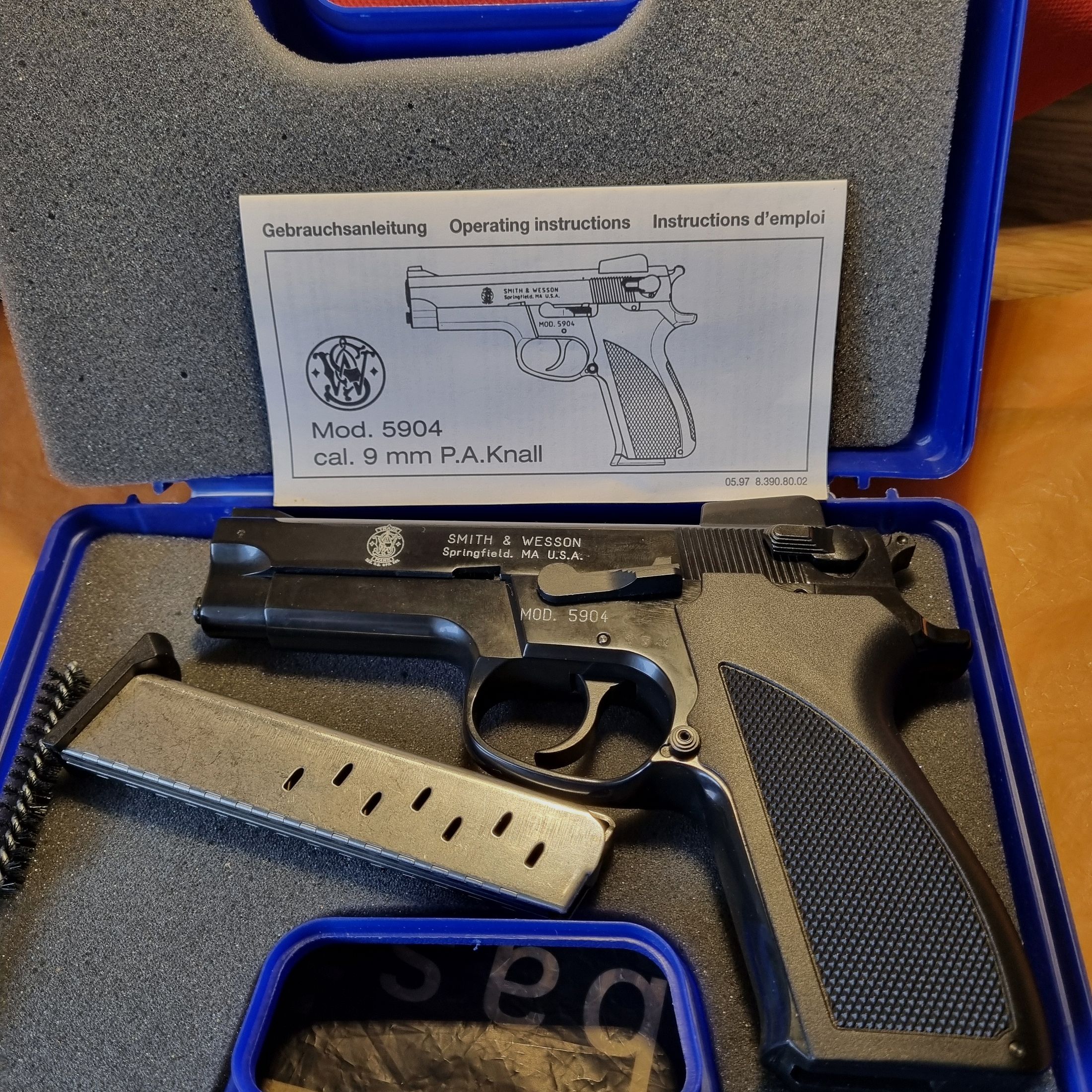 smith&wesson mod. 5904, brüniert, 9 mm , PTB 640