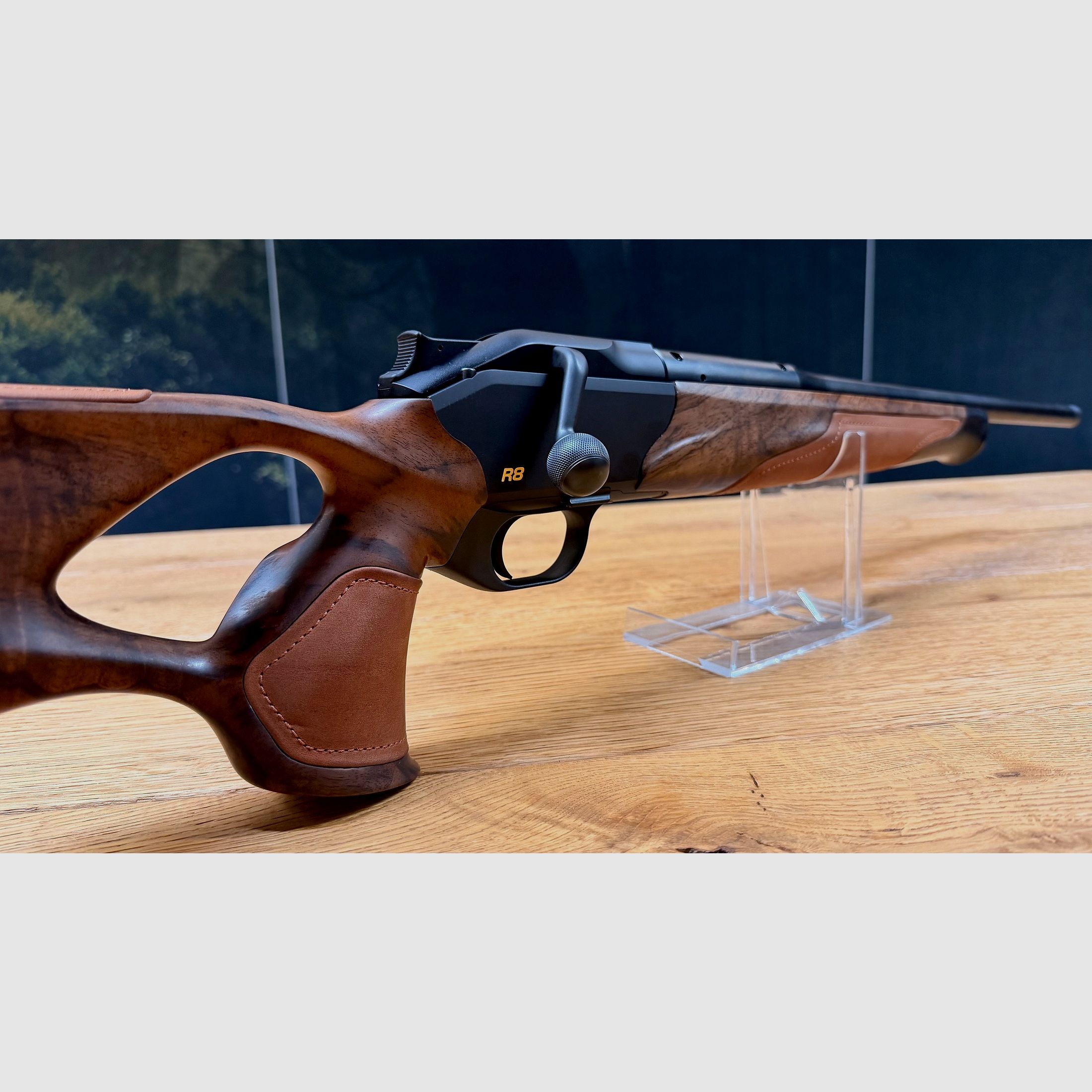 Blaser R8 Success / HK7 Super Finish matt / Chesterfield Leder / Stahlkugel gerändelt / Kaliber & Lauflänge nach Wahl / M15x1 Gewinde / ATEMBERAUBEND, Bild 6 von 11