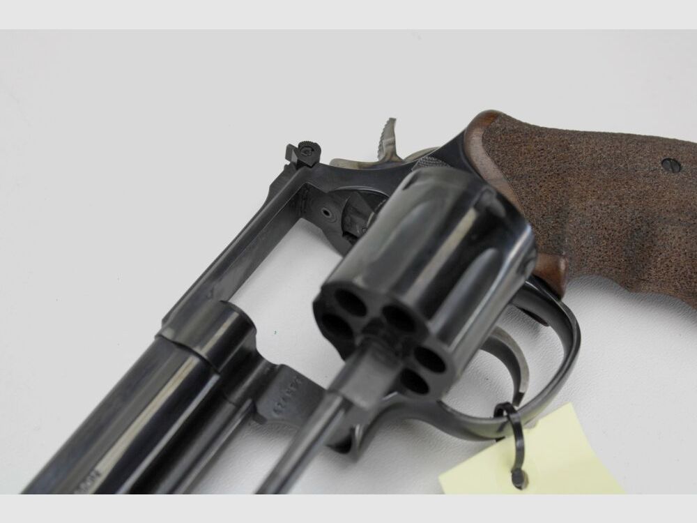 Revolver Smith & Wesson 586-2 .357Mag