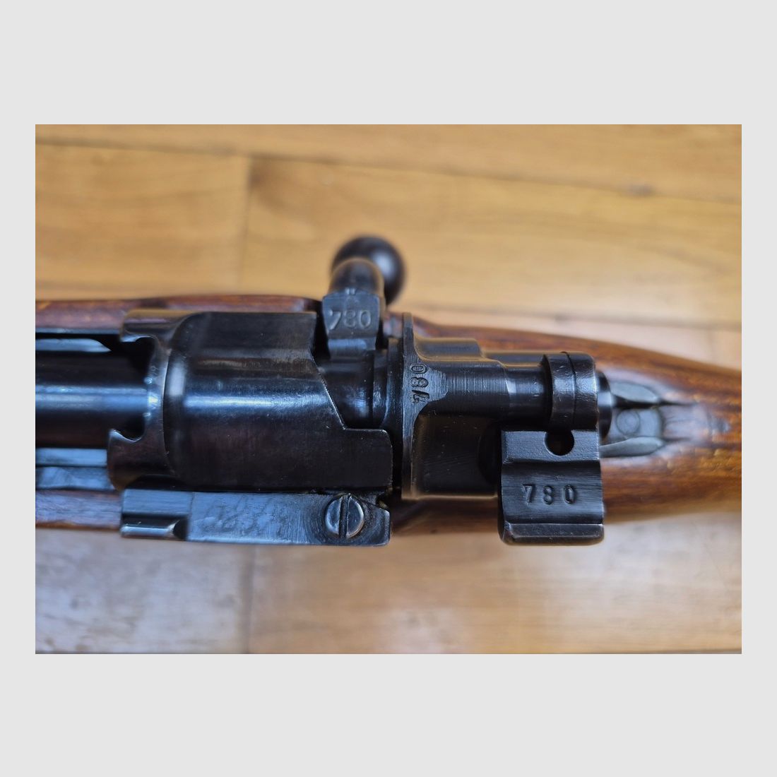 Selten und sehr schön K98 – Seltene Herstellung Mauser Kriegsmodell Besatzung Frankreich Oberndorf für Indochina – Seltenes Code SVW MB – Original Brünierung – Mono-Seriennummer – TBE ++, Bild 23 von 40