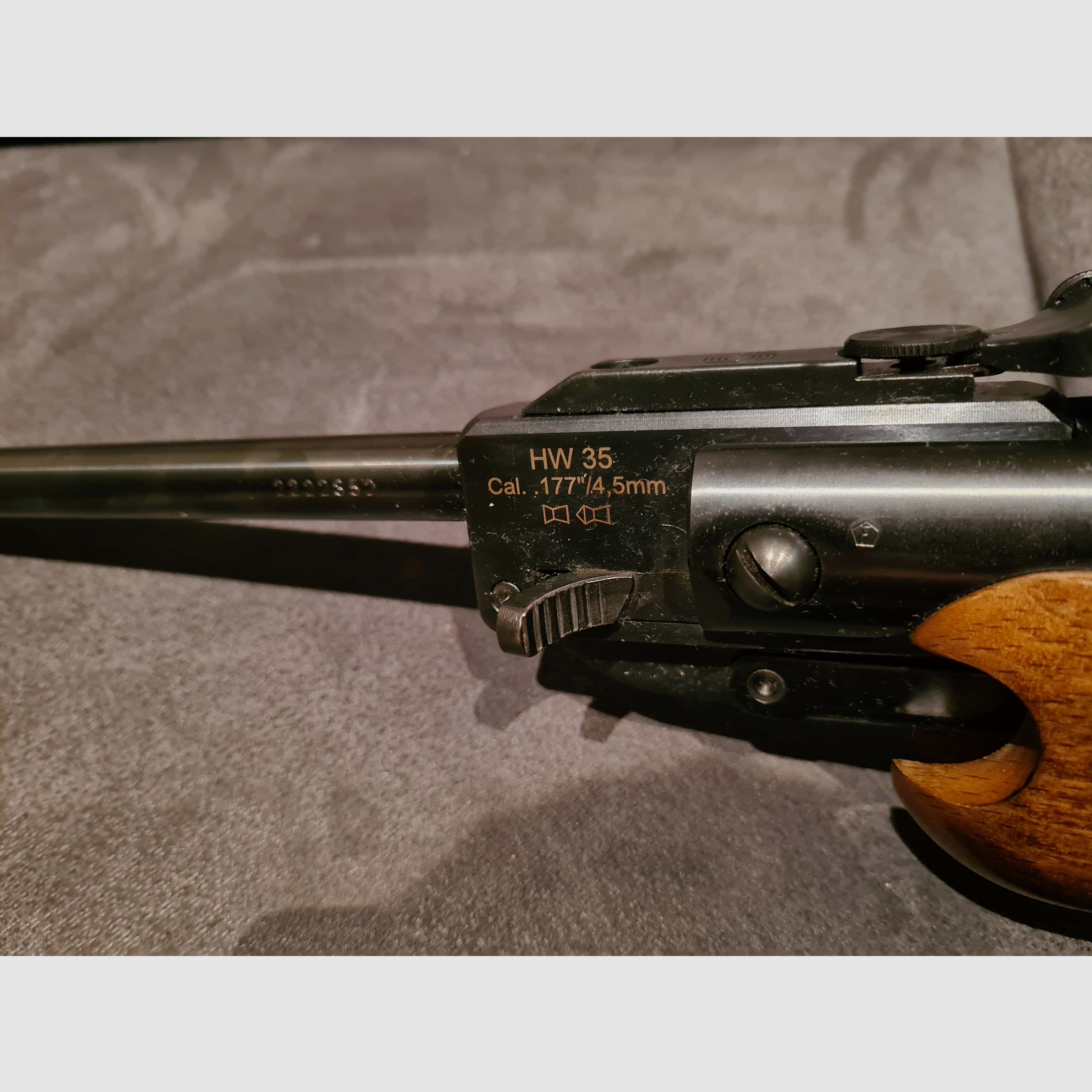 Weihrauch HW 35