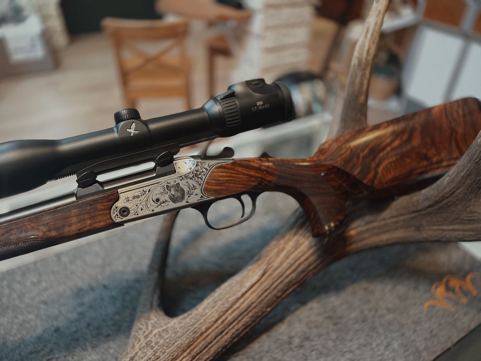 Blaser K95 Luxus – Cal. .308 Win. | Classe de bois 6 | Swarovski Z6i | Hausken 224 Lite