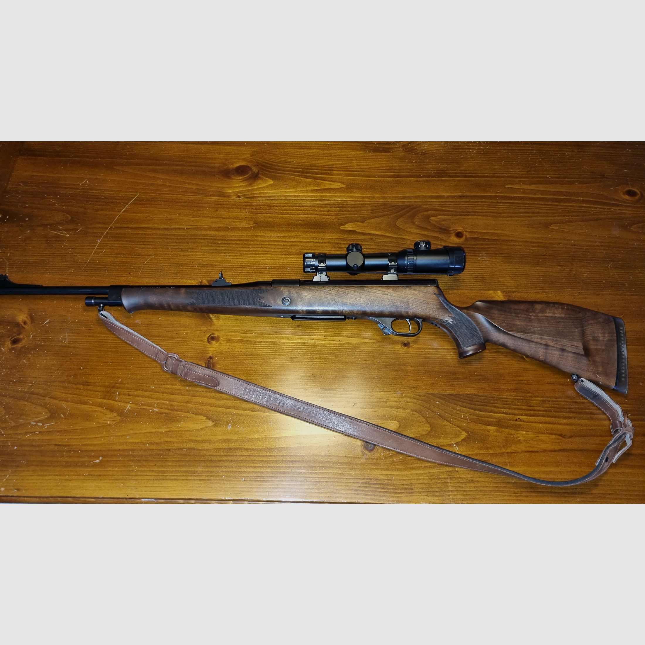 Self-loading rifle caliber .30-06