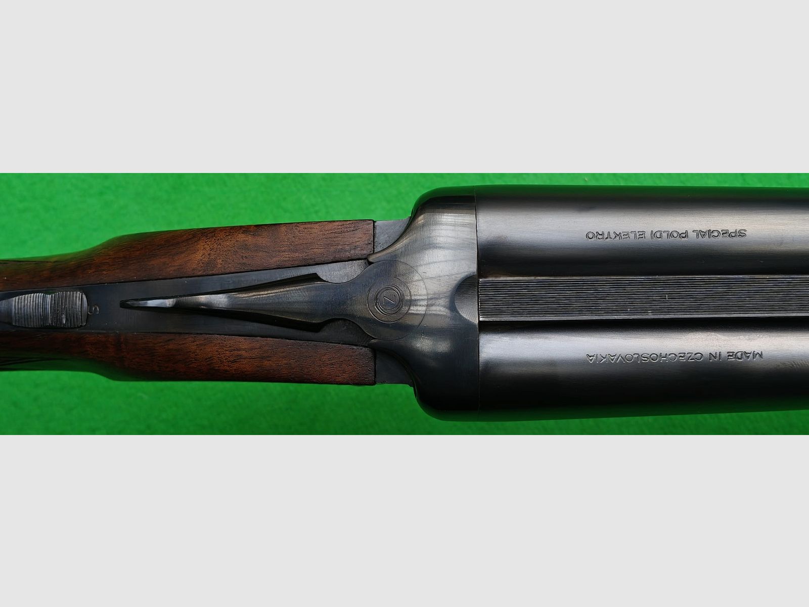 Zbrojovka Vsetin double-barrel shotgun 12/70 like new