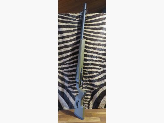 Carabina SABATTI Tactical Hunter Carbon cal. .308 Win cañón de 68 cm roscado – rail – freno de boca
