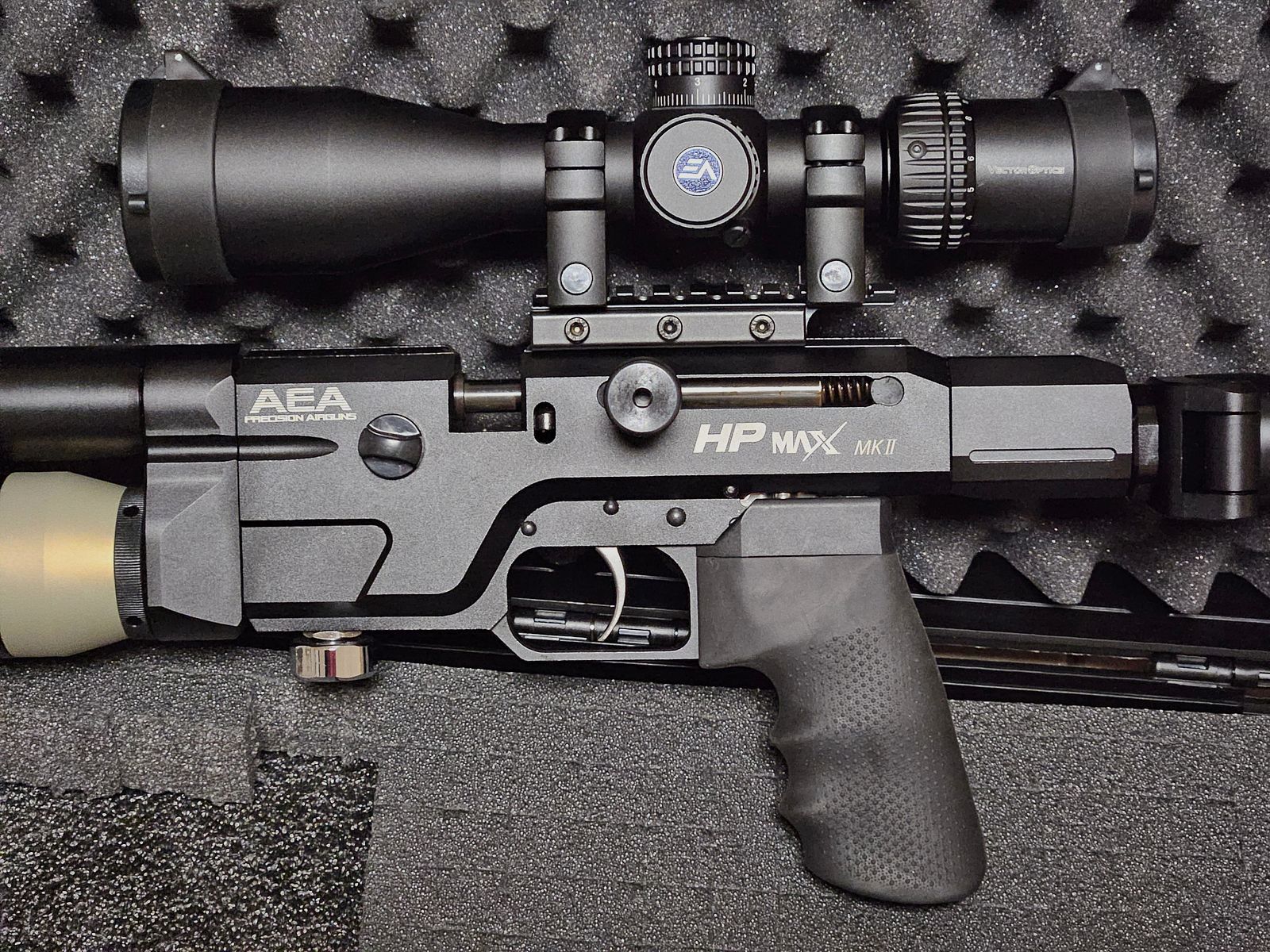 Air rifle AEA HPMAX Mk2 incl. case, scope, moderator and other accessories